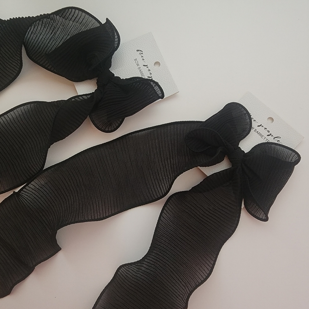 NWT Free People Black Rizzo Crinkled Bow - Picture 6 of 12